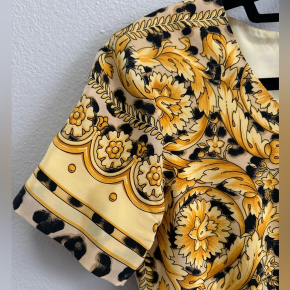 EUC 90’s vintage Bloomingdale’s leopard print silk dress. Size 6. - Picture 4 of 5